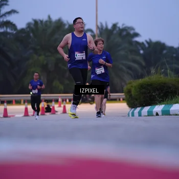 Runner Photo 7471945