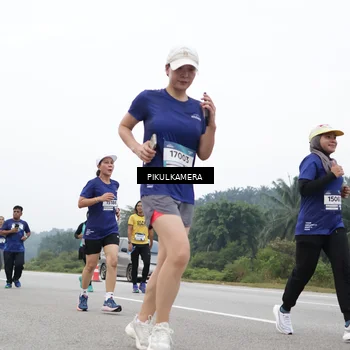 Runner Photo 7471959