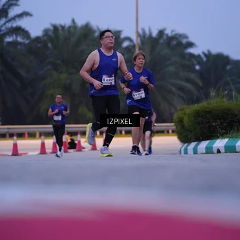 Runner Photo 7471960