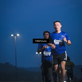 Runner Photo 7471979
