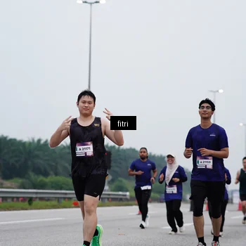 Runner Photo 7472012