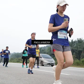 Runner Photo 7472017