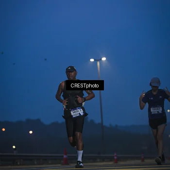 Runner Photo 7472031