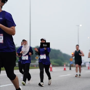 Runner Photo 7472041