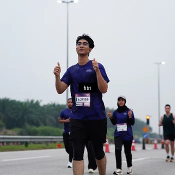 Runner Photo 7472052