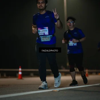 Runner Photo 7472057
