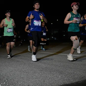 Runner Photo 7472068