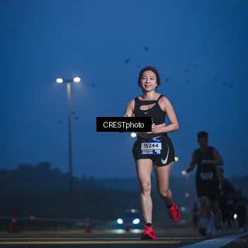 Runner Photo 7472080