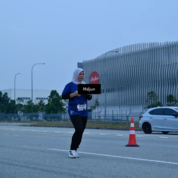 Runner Photo 7472099