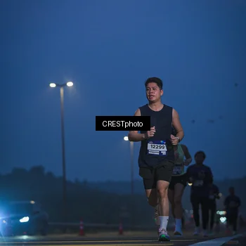 Runner Photo 7472102