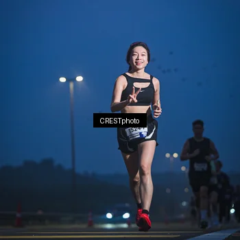 Runner Photo 7472104