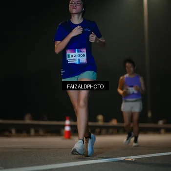 Runner Photo 7472112