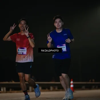 Runner Photo 7472125