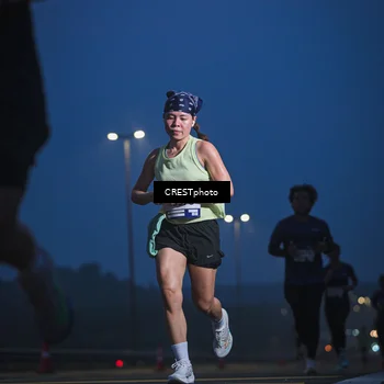 Runner Photo 7472159