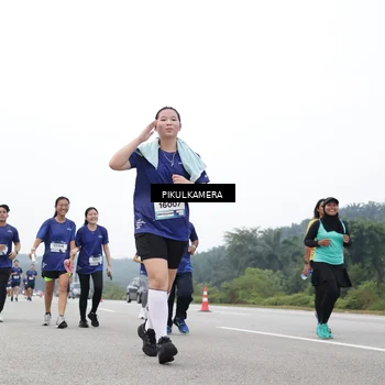 Runner Photo 7472165