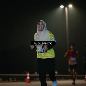 Runner Photo 7472176