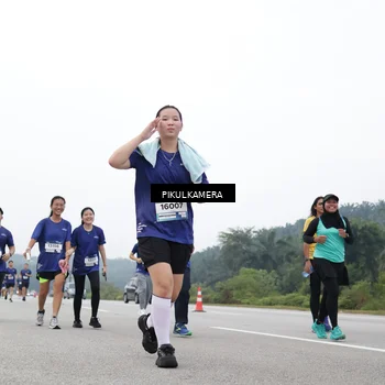 Runner Photo 7472179