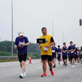 Runner Photo 7472207