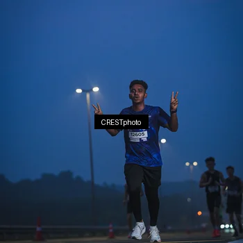 Runner Photo 7472212