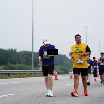 Runner Photo 7472215
