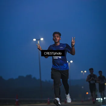 Runner Photo 7472218