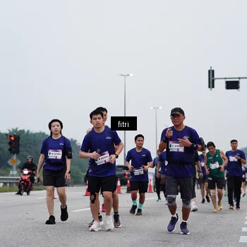 Runner Photo 7472235