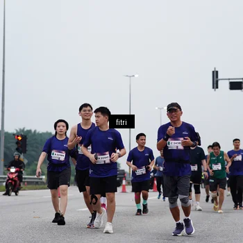 Runner Photo 7472236