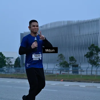 Runner Photo 7472239