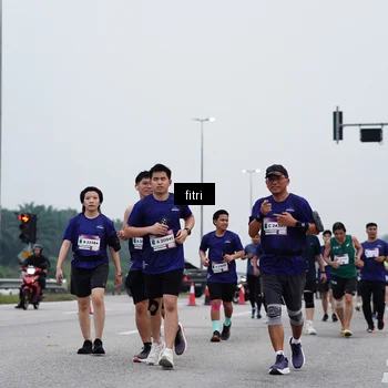 Runner Photo 7472251