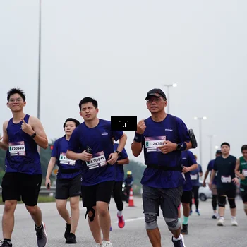 Runner Photo 7472280
