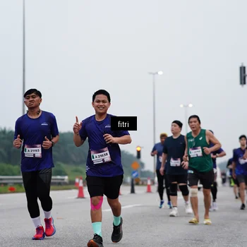 Runner Photo 7472281