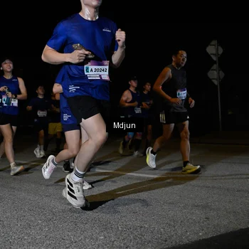 Runner Photo 7472289