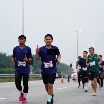 Runner Photo 7472292