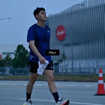Runner Photo 7472295