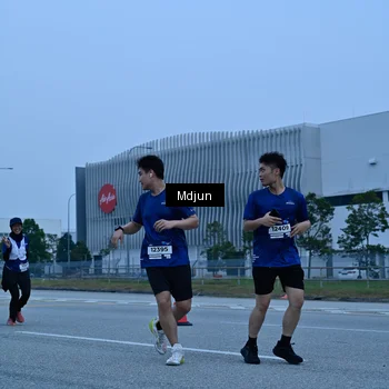 Runner Photo 7472296