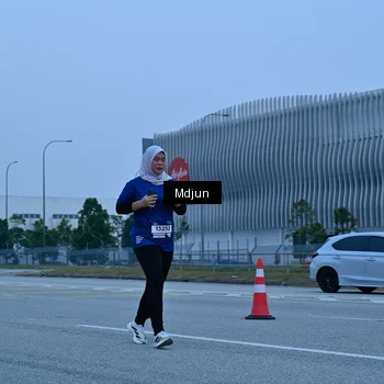 Runner Photo 7472316