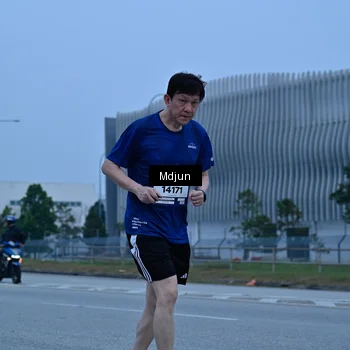 Runner Photo 7472318