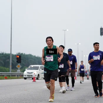 Runner Photo 7472331