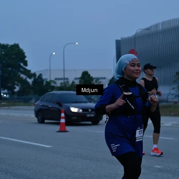 Runner Photo 7472340