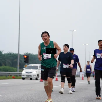 Runner Photo 7472343