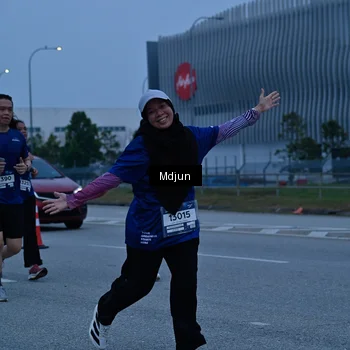 Runner Photo 7472366