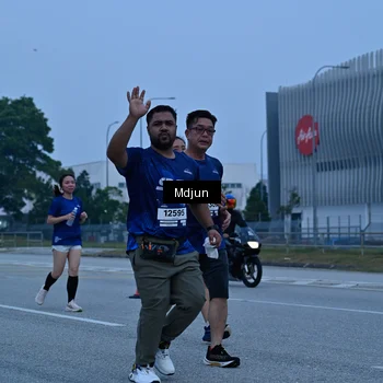 Runner Photo 7472370