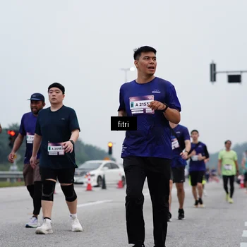 Runner Photo 7472401