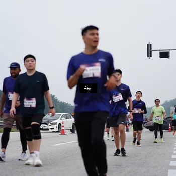 Runner Photo 7472402