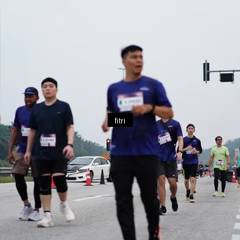 Runner Photo 7472404