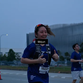 Runner Photo 7472410