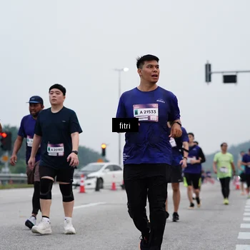 Runner Photo 7472420
