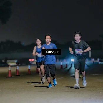 Runner Photo 7472480
