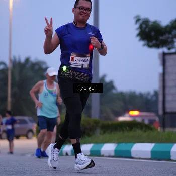 Runner Photo 7472483