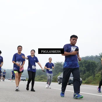 Runner Photo 7472485